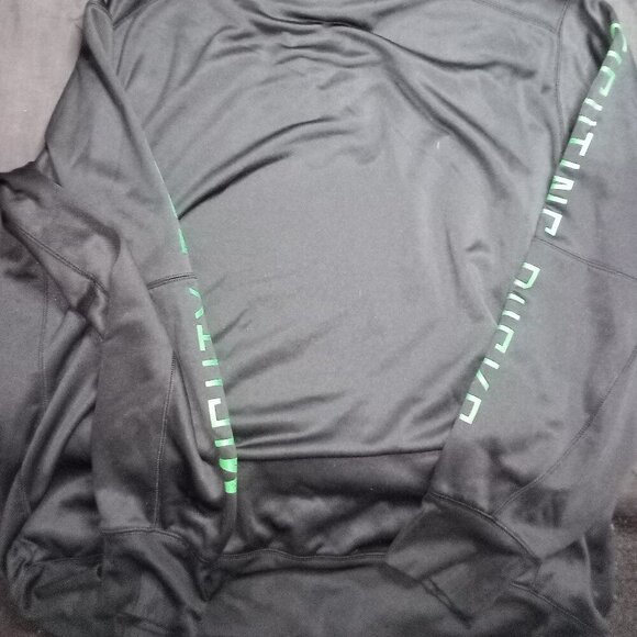 Nike Dri-Fit Mighty Oregon Ducks Hoodie Sweatshirt - Picture 8 of 9